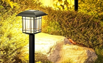 Top 3 mẫu đèn sân vườn năng lượng mặt trời tốt nhất 2024