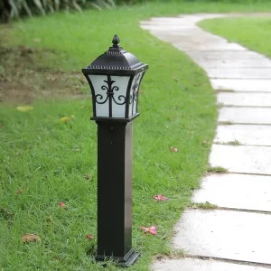 Đèn Năng Lượng Mặt Trời | Đèn Trụ Sân Vườn size 68cm hình tháp TCH68MF01