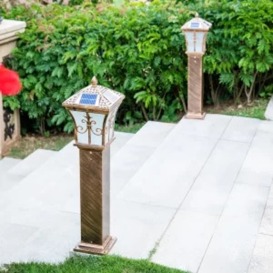 Đèn Năng Lượng Mặt Trời | Đèn Trụ Sân Vườn size 68cm hình tháp TCH68MF01