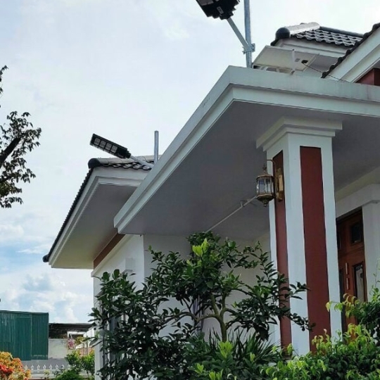 Đèn Năng Lượng Mặt Trời | Đèn Liền Thể Kép 500W LT500