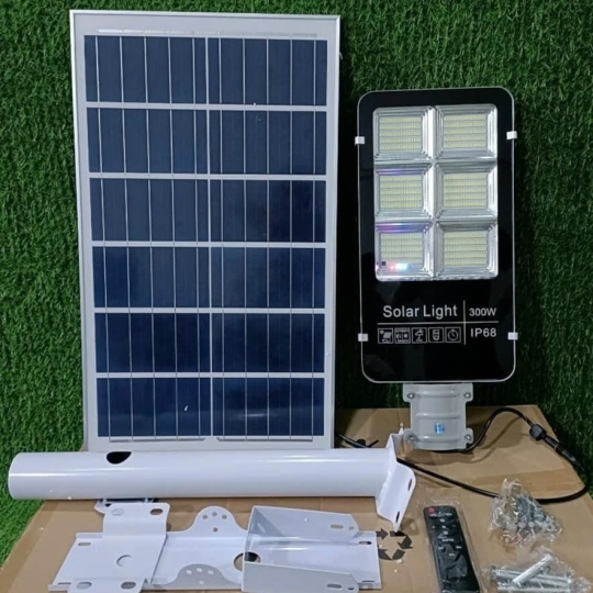 Đèn Năng Lượng Mặt Trời | Đèn Bàn Chải 300W sáng trắng cao cấp BC300